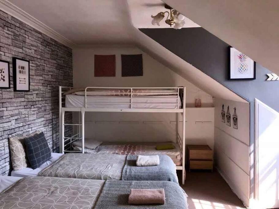 The Kingsview Townhouse - Boutique Hostel EDI Eksteriør billede