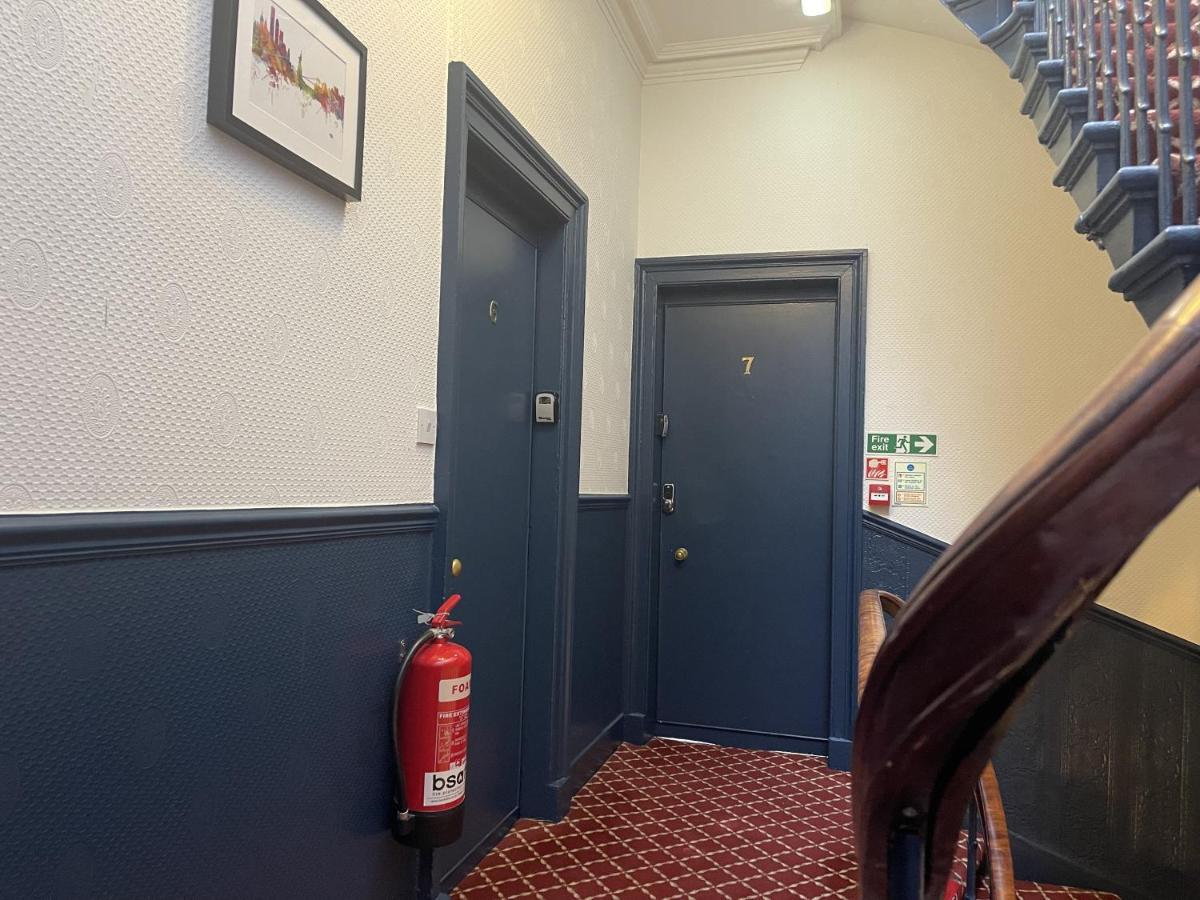 The Kingsview Townhouse - Boutique Hostel EDI Eksteriør billede