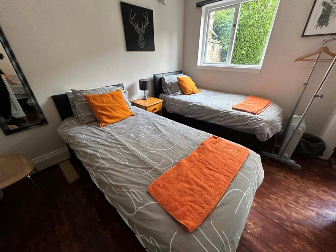 The Kingsview Townhouse - Boutique Hostel EDI Eksteriør billede